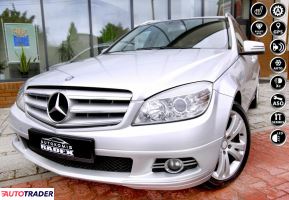 Mercedes C-klasa 2009 3.5 272 KM