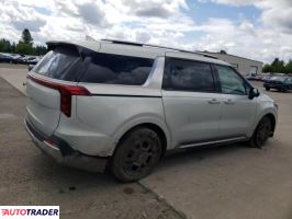 Kia Carnival 2025 3