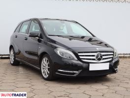 Mercedes B-klasa 2012 1.8 134 KM Mercedes B-klasa 2012 1.8 134 KM