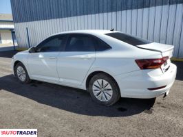 Volkswagen Jetta 2019 1