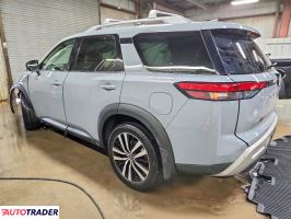 Nissan Pathfinder 2025 3