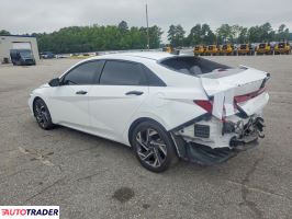 Hyundai Elantra 2025 2