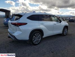 Toyota Highlander 2021 2 Toyota Highlander 2021 2