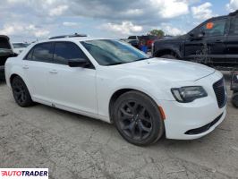 Chrysler 300C 2022 3
