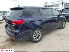Kia Sedona 2020 3
