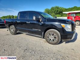 Nissan Titan 2020 5