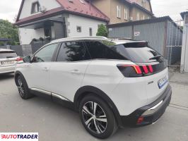 Peugeot 3008 2019 1.5 130 KM