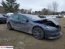 Tesla Model S 2022