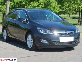 Opel Astra 2011 1.4 138 KM Opel Astra 2011 1.4 138 KM