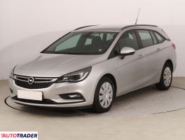 Opel Astra 2018 1.6 108 KM