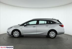 Opel Astra 2018 1.6 108 KM