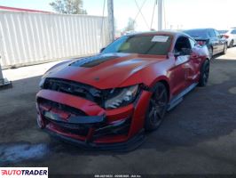 Ford Mustang 2021 5