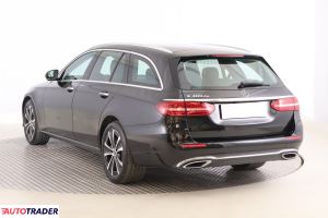 Mercedes E-klasa 2020 2.0 301 KM