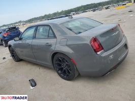 Chrysler 300C 2019 3