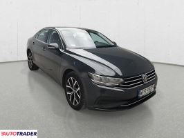 Volkswagen Passat 2020 2.0 150 KM