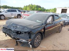 Volkswagen Jetta 2021 1