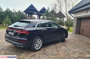 Audi Q8 2023 3.0 286 KM