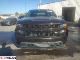 Chevrolet Silverado 2020 4