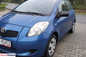 Toyota Yaris 2006 1.3 87 KM Toyota Yaris 2006 1.3 87 KM