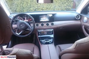 Mercedes E-klasa 2020 2.0 190 KM Mercedes E-klasa 2020 2.0 190 KM