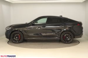 BMW X6 2021 3.0 281 KM