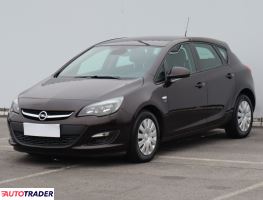 Opel Astra 2014 1.6 113 KM