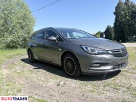 Opel Astra 2017 1.6 136 KM