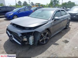 Mercedes 220 2021 2