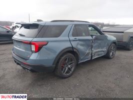 Ford Explorer 2025 3