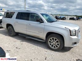 GMC Yukon 2020 6