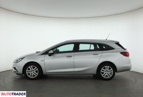 Opel Astra 2016 1.6 108 KM