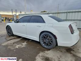 Chrysler 300C 2022 3