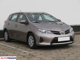Toyota Auris 2014 1.3 97 KM Toyota Auris 2014 1.3 97 KM