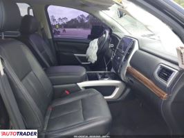 Nissan Titan 2020 5