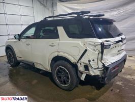 Nissan Pathfinder 2023 3