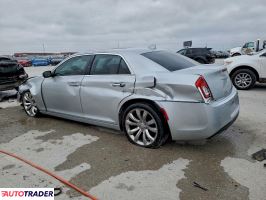 Chrysler 300C 2019 3