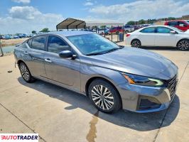 Nissan Altima 2025 2