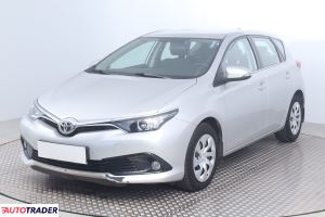 Toyota Auris 2015 1.6 130 KM