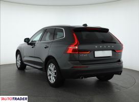 Volvo XC60 2018 2.0 246 KM