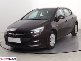 Opel Astra 2015 1.6 113 KM