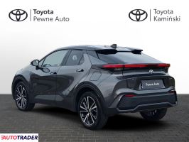 Toyota C-HR 2025 1.8 140 KM