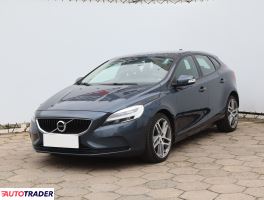 Volvo V40 2018 2.0 118 KM Volvo V40 2018 2.0 118 KM