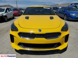 Kia Stinger 2018 3