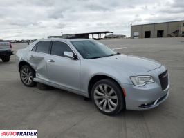 Chrysler 300C 2020 3