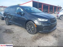 Chrysler Pacifica - zobacz ofertę