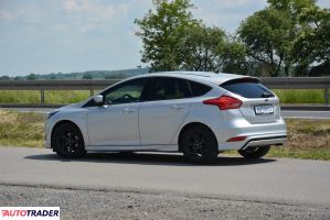 Ford Focus 2017 1.0 125 KM