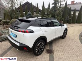Peugeot 2008 2022 1.2 130 KM