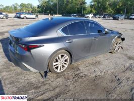Lexus IS 2021 2