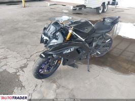 Yamaha YZF 2025