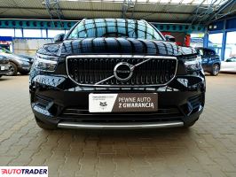 Volvo XC40 2022 1.5 163 KM